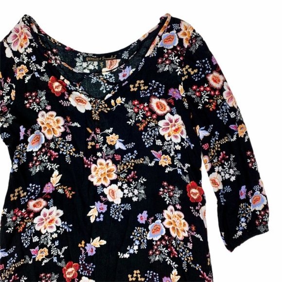 (Up To 50% Off SALE)  Gypsies & Moondust Floral Flowy Long Sleeve Dress - Picture 2 of 3